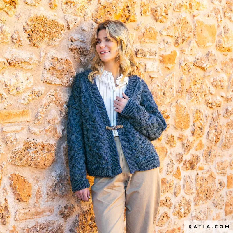 REVISTA KATIA THE ESSENTIALS Nº 1