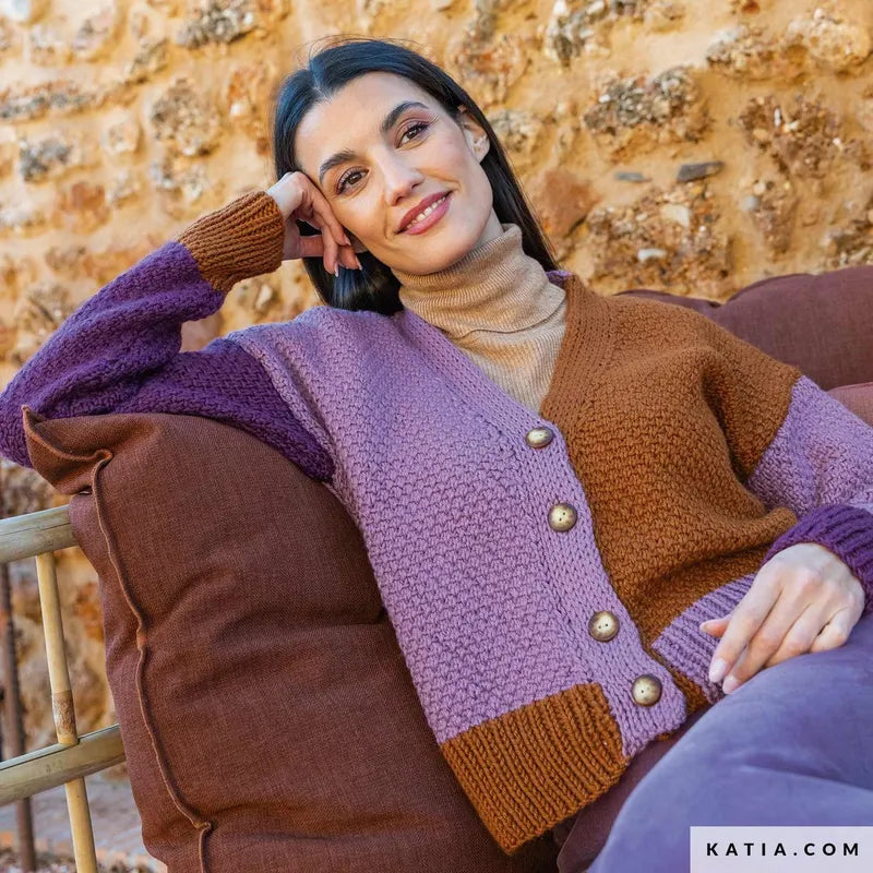 REVISTA KATIA THE ESSENTIALS Nº 1