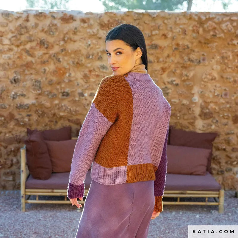 REVISTA KATIA THE ESSENTIALS Nº 1