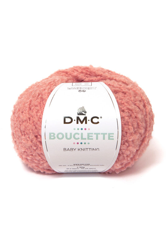 Ovillo de 37% lana 36% poliamida y 27% acrílico de la marca DMC. El modelo es Bouclette en el color 004