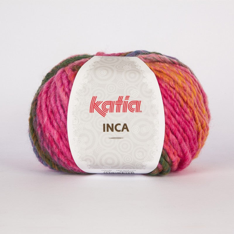 Ovillo de lana 53% lana 47% acrílico de la marca Katia. El modelo es inca en el color 120