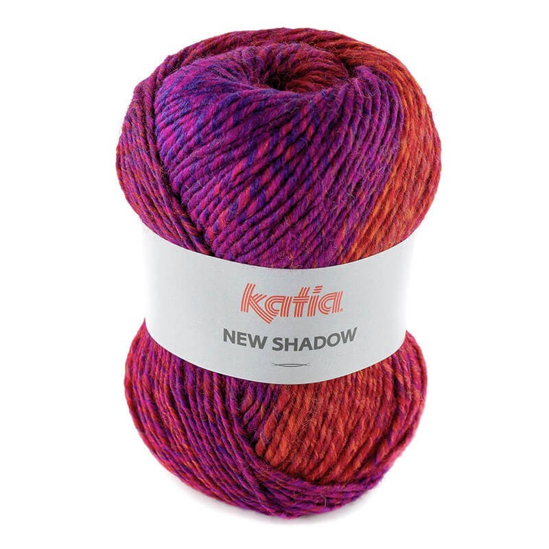 Ovillo de lana 80% acrílico 20% lana de la marca Katia. El modelo es New Shadow en el color 003