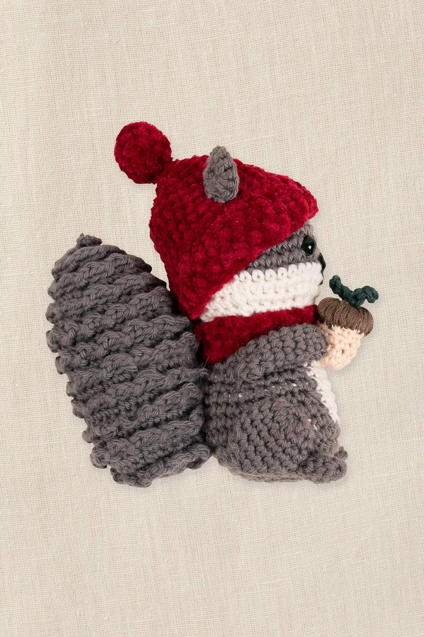 LA ARDILLA GOLOSA - UN ADORABLE AMIGURUMI PERFECTO PARA REGALAR