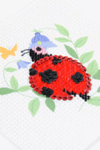 KIT INFANTIL PUNTO DE CRUZ LA MARIQUITA