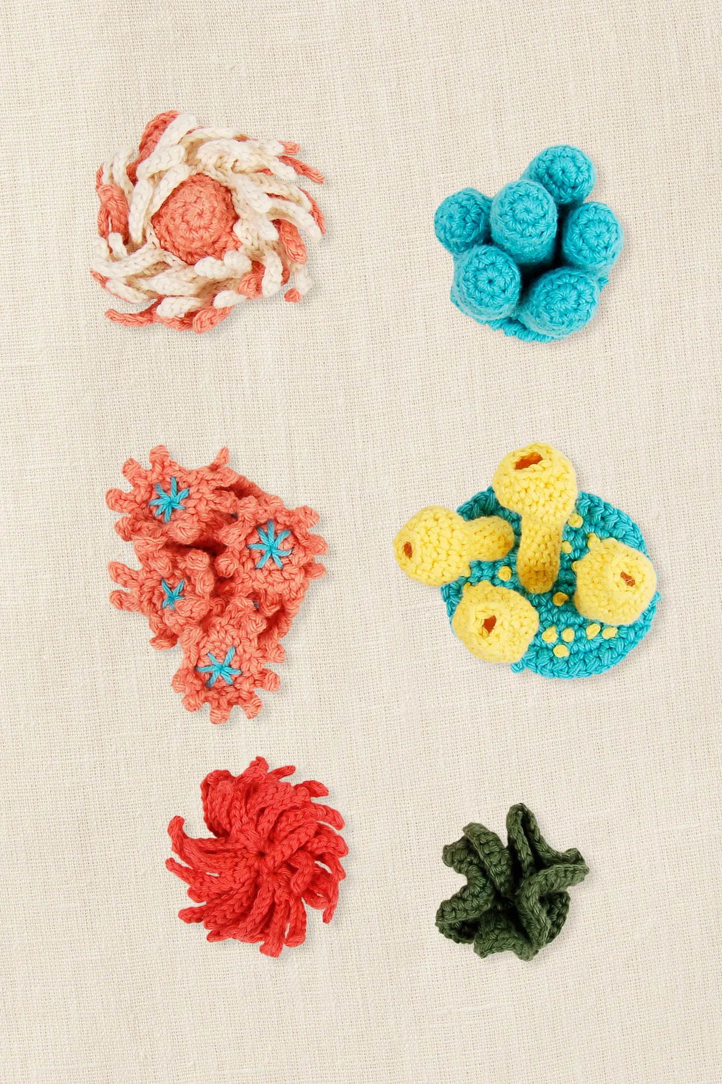 KIT DE AMIGURUMI - CORALES
