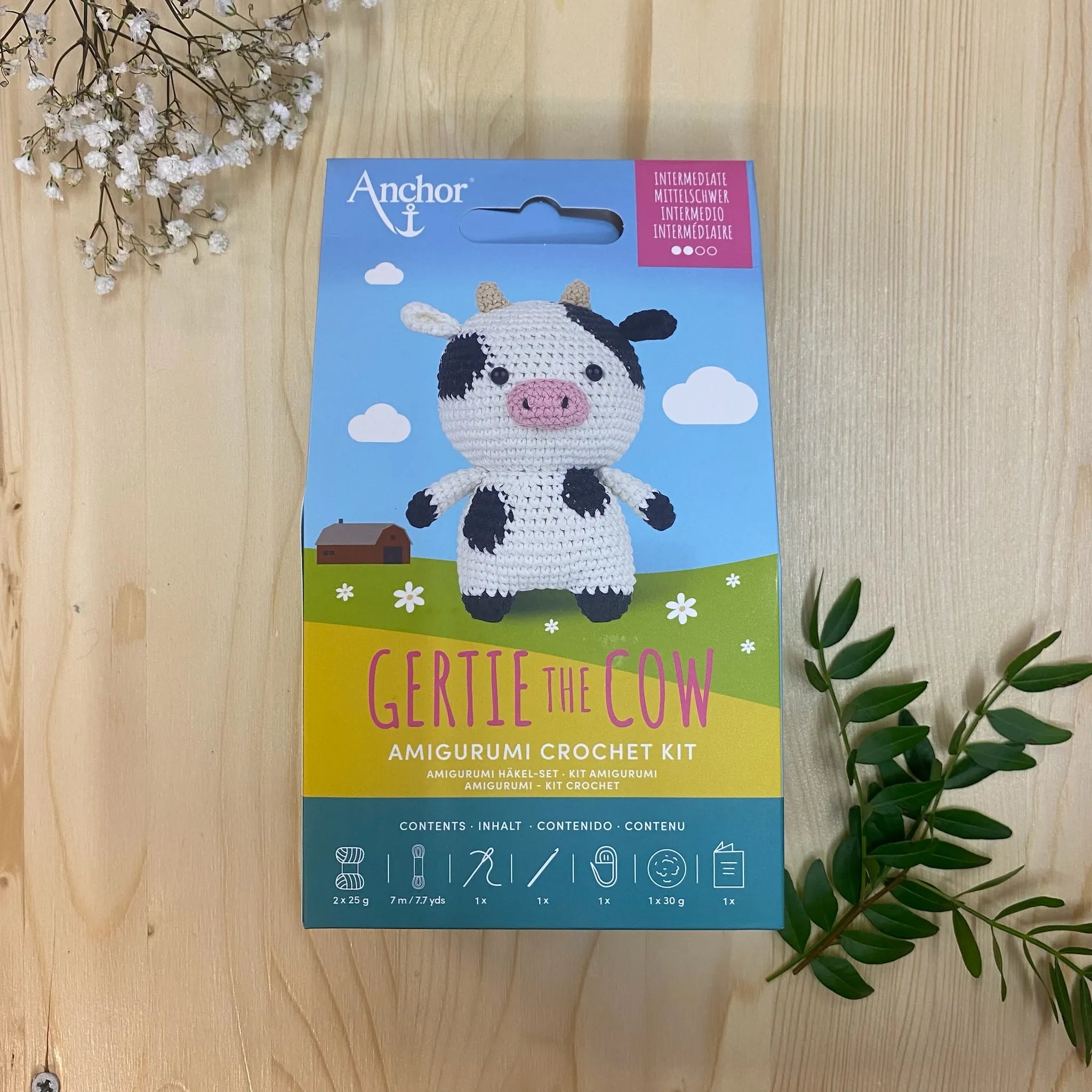 KIT AMIGURUMI - GERTIE LA VACA - ANCHOR