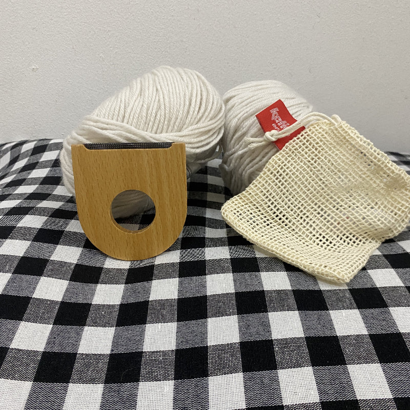 QUITAPELUSAS DE KATIA - PEINE DE MADERA CARDADOR
