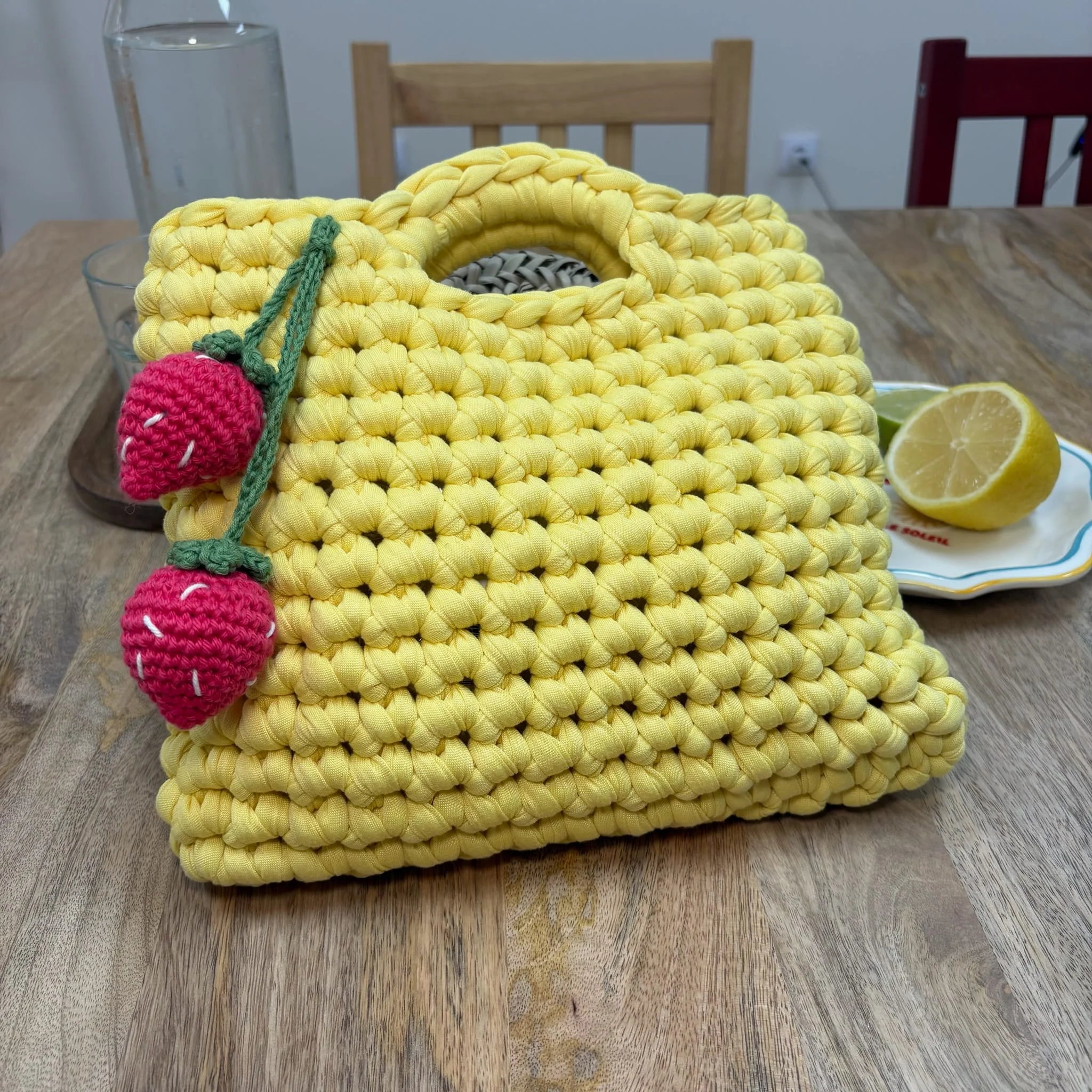 CREA TU BOLSO DE TRAPILLO CON CARLA