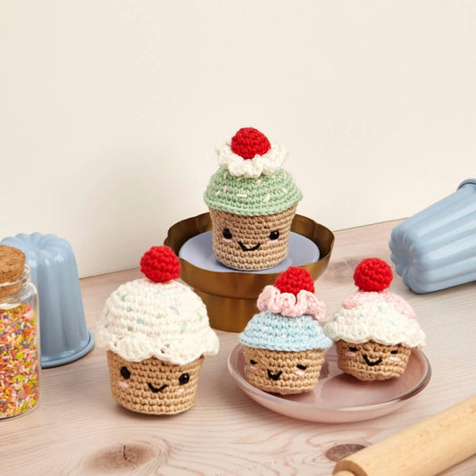 KIT DE AMIGURUMI - CUPCAKES CON CEREZA