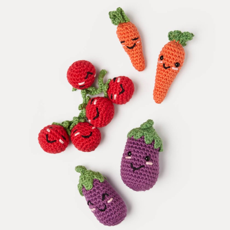 KIT DE AMIGURUMI - NUESTRAS AMIGAS LAS VERDURAS