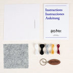 Materiales incluidos Kit Punto de Cruz Llavero Hedwige DMC