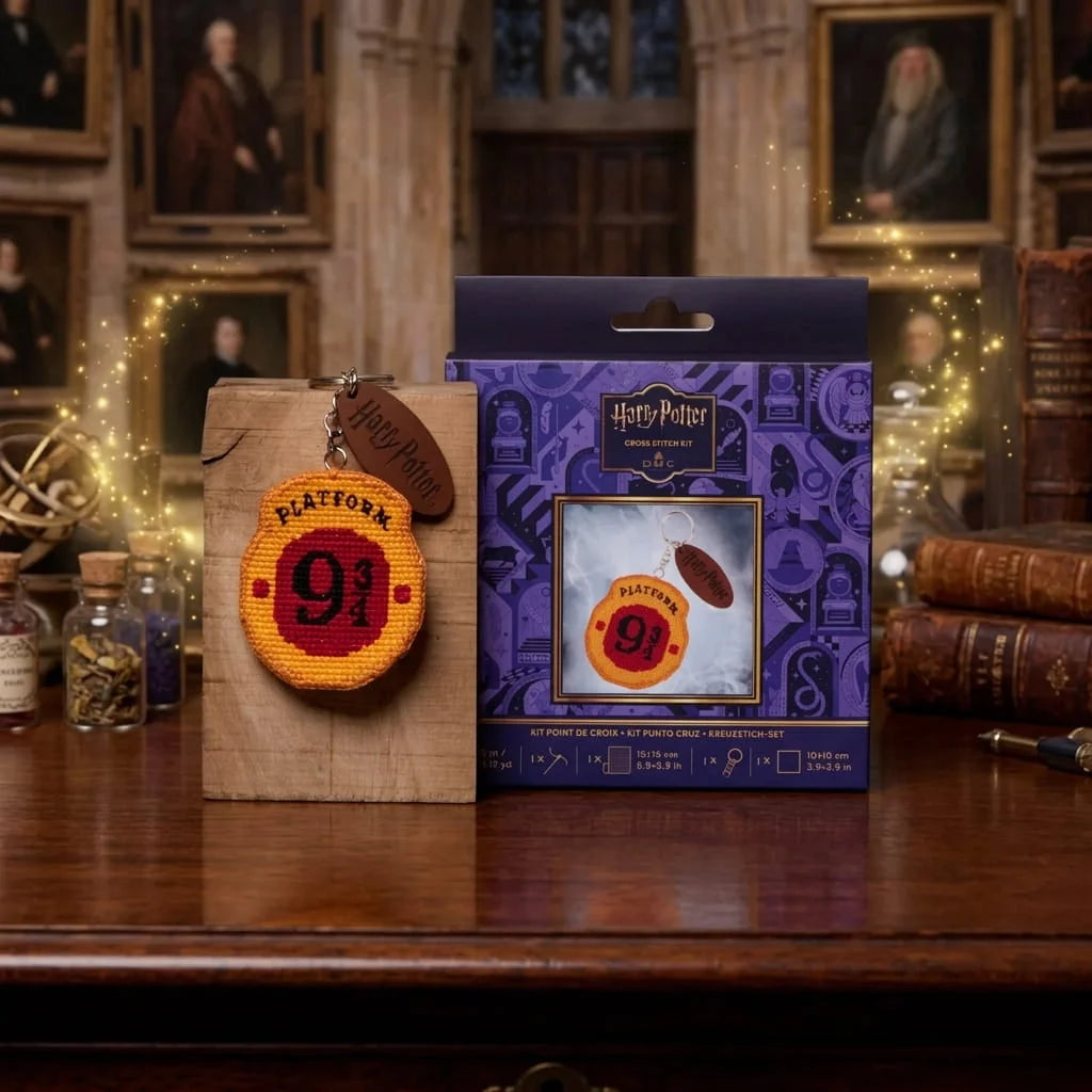 Llavero Andén 9 ¾ Harry Potter bordado a punto de cruz DMC