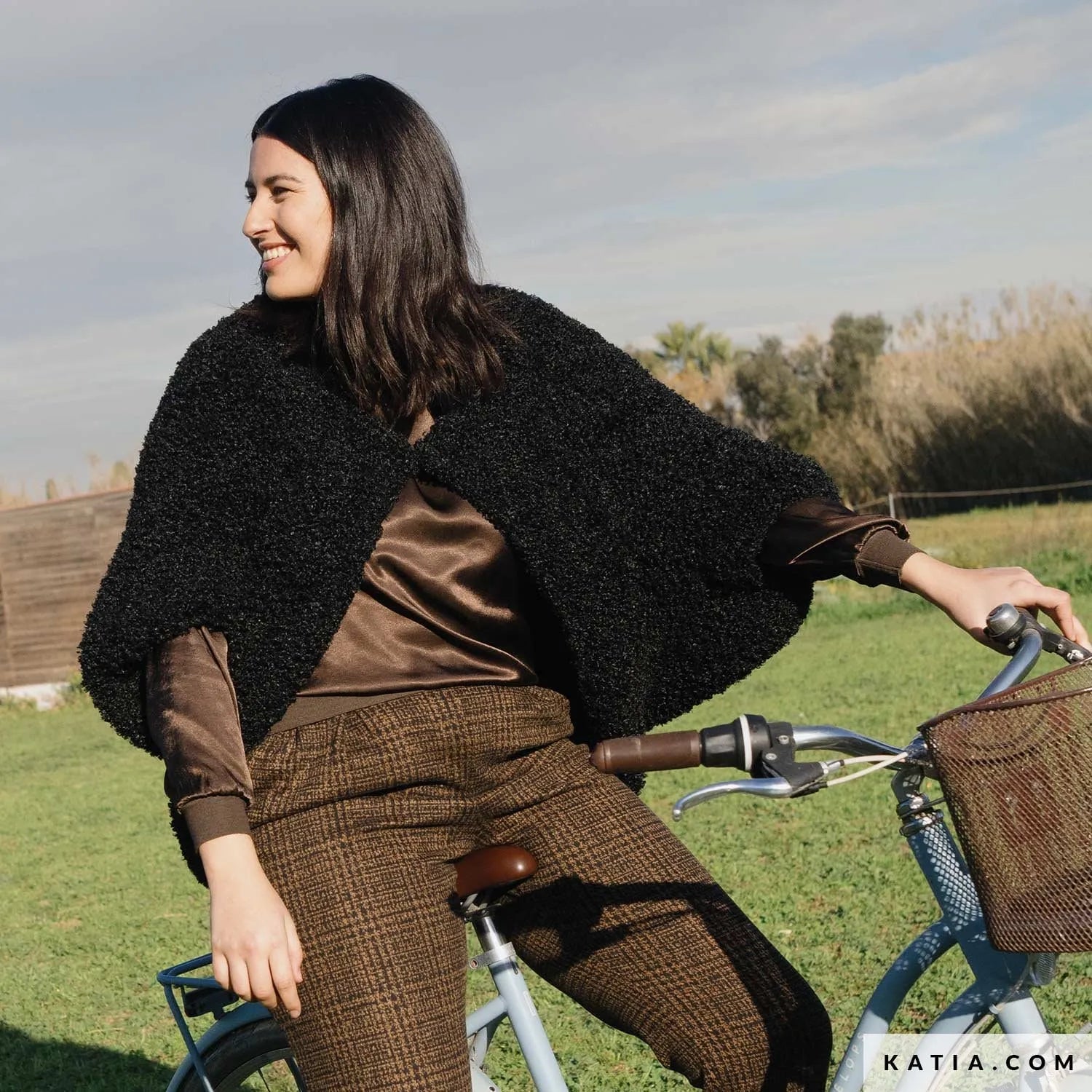 COUNTRY KNITS 1 DE KATIA