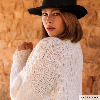 REVISTA KATIA THE ESSENTIALS Nº 1