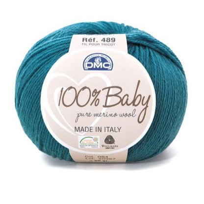 Ovillo de lana merino 100% de la marca DMC. El modelo es 100% Baby en el color 84