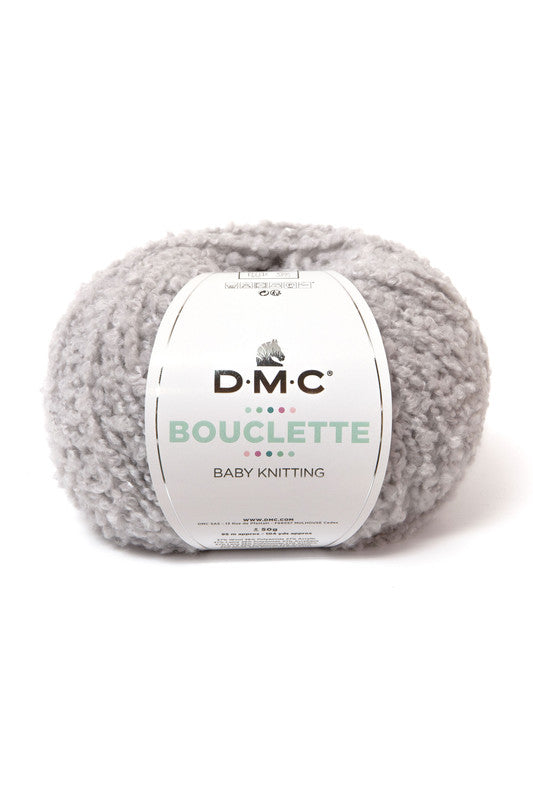 Ovillo de 37% lana 36% poliamida y 27% acrílico de la marca DMC. El modelo es Bouclette en el color 120