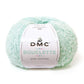 Ovillo de 37% lana 36% poliamida y 27% acrílico de la marca DMC. El modelo es Bouclette en el color 138