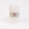 Ovillo de lana 100% acrílico de la marca Katia. El modelo es Alaska en el color 001