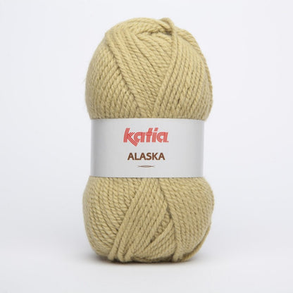 Ovillo de lana 100% acrílico de la marca Katia. El modelo es Alaska en el color 039