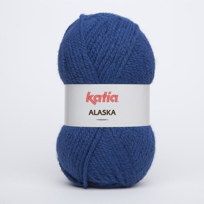 Ovillo de lana 100% acrílico de la marca Katia. El modelo es Alaska en el color 041
