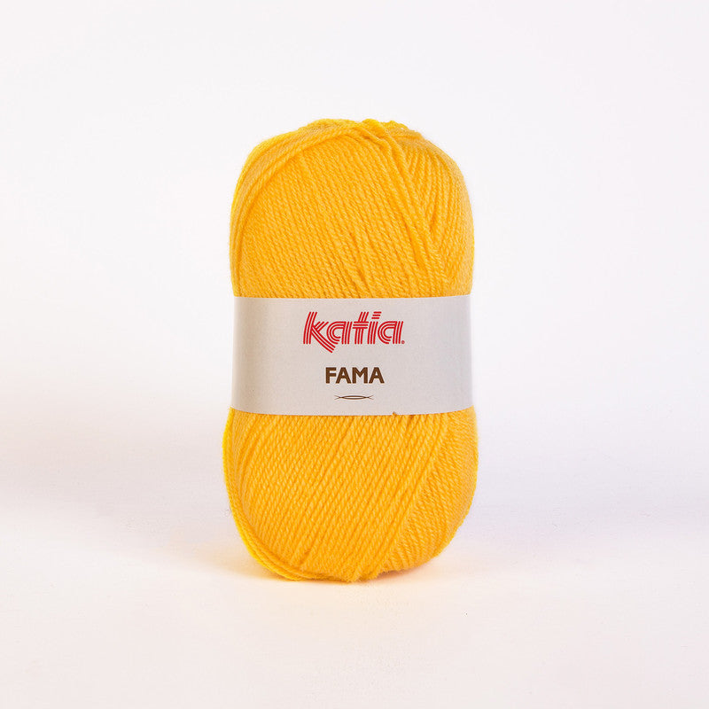 Ovillo de lana 100% acrílico de la marca Katia. El modelo es Fama en el color 159