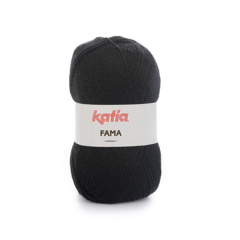Ovillo de lana 100% acrílico de la marca Katia. El modelo es Fama en el color 506