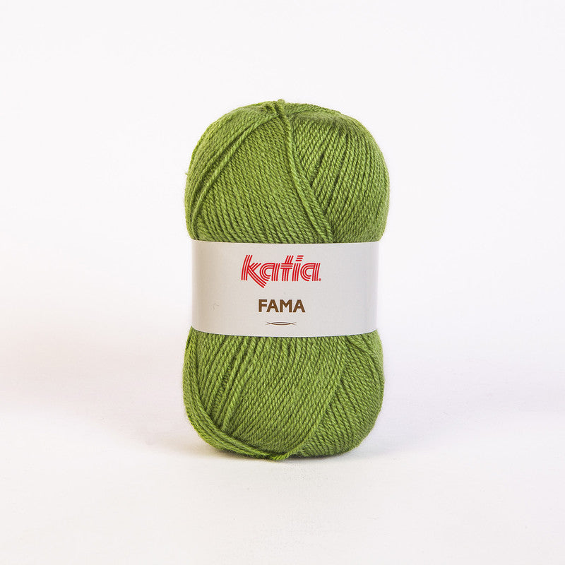 Ovillo de lana 100% acrílico de la marca Katia. El modelo es Fama en el color 598