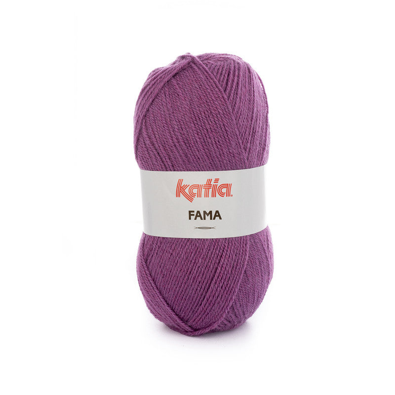 Ovillo de lana 100% acrílico de la marca Katia. El modelo es Fama en el color 600