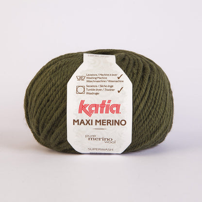 Ovillo de lana 55% merino 45% acrílico de la marca Katia. El modelo es Maxi Merino en el color 016