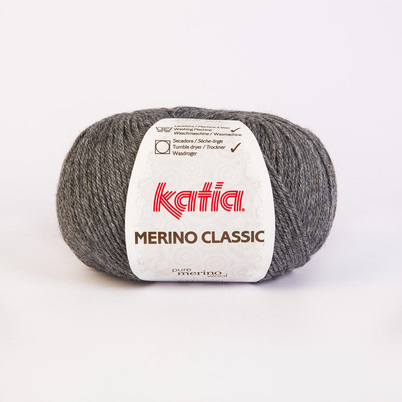 Ovillo de lana 55% merino 45% acrílico de la marca Katia. El modelo es Merino Classic en el color 014