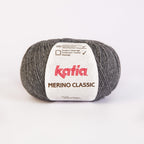 Ovillo de lana 55% merino 45% acrílico de la marca Katia. El modelo es Merino Classic en el color 014