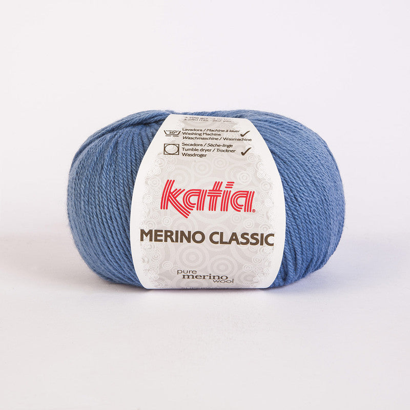 Ovillo de lana 55% merino 45% acrílico de la marca Katia. El modelo es Merino Classic en el color 033
