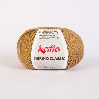 Ovillo de lana 55% merino 45% acrílico de la marca Katia. El modelo es Merino Classic en el color 035