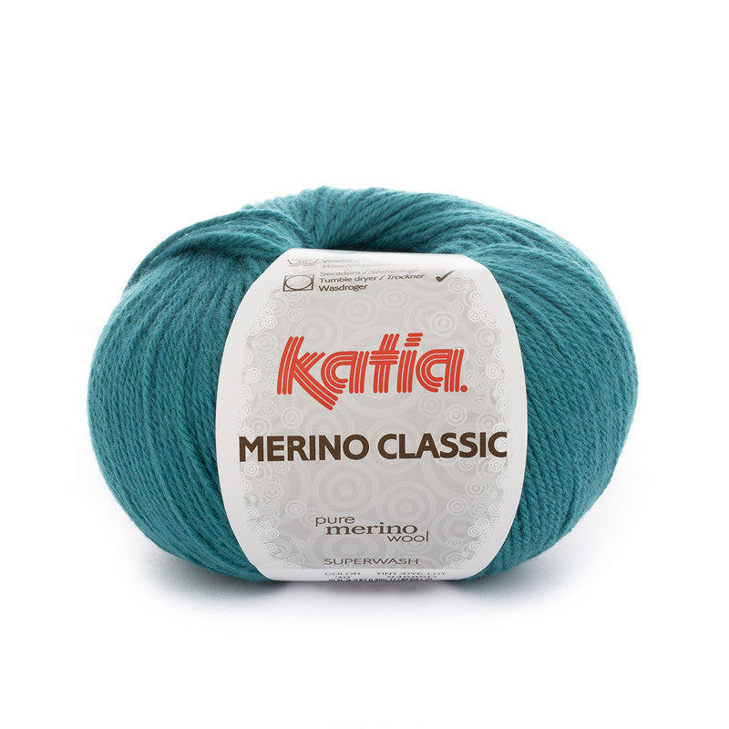Ovillo de lana 55% merino 45% acrílico de la marca Katia. El modelo es Merino Classic en el color 039