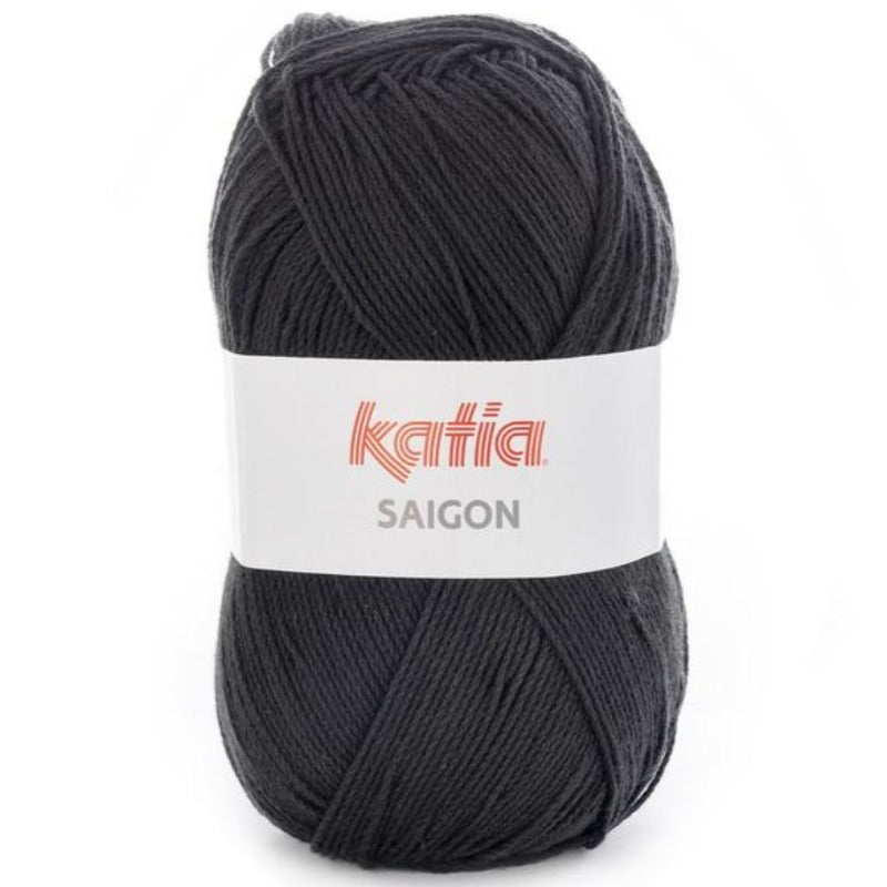 Ovillo de algodón 100% acrílico de la marca Katia. El modelo es Saigon en el color 002