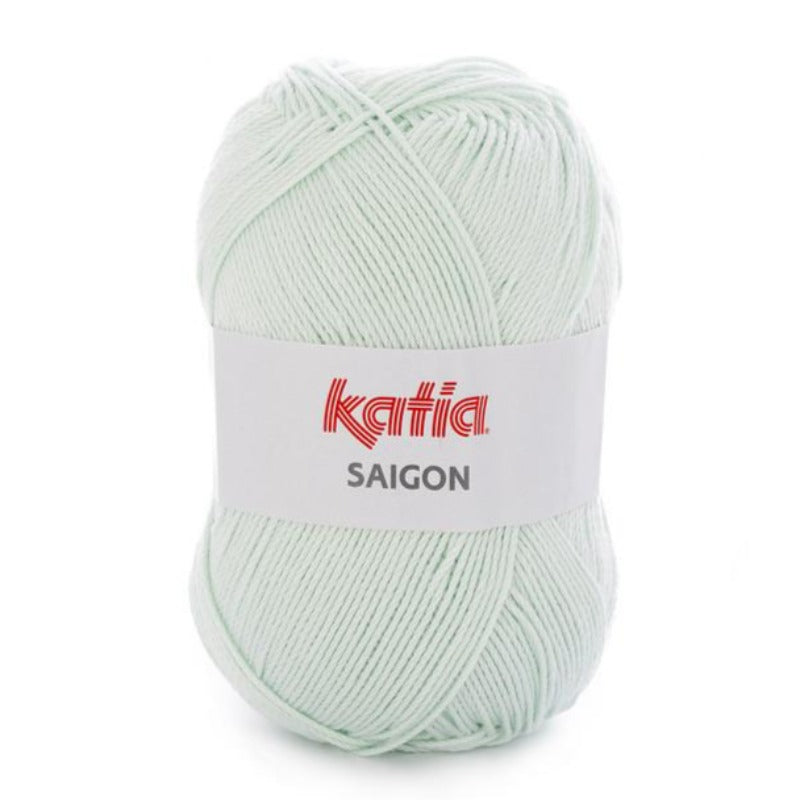 Ovillo de algodón 100% acrílico de la marca Katia. El modelo es Saigon en el color 006