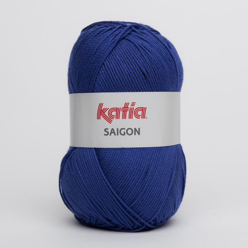 Ovillo de algodón 100% acrílico de la marca Katia. El modelo es Saigon en el color 026