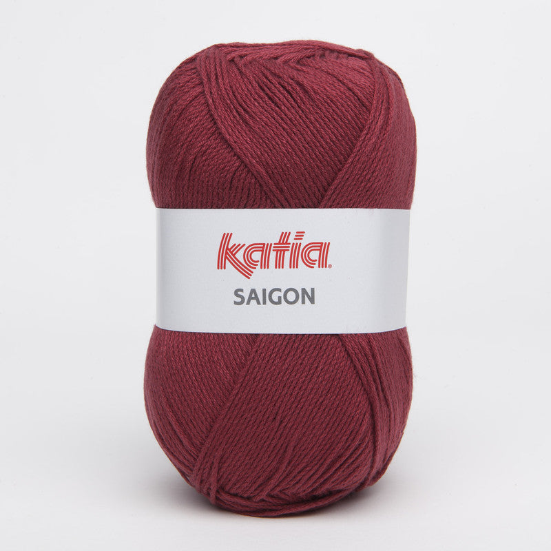 Ovillo de algodón 100% acrílico de la marca Katia. El modelo es Saigon en el color 037