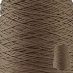 Cono de algodón 100% de la marca Hilaturas LM en el color 030
