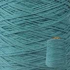 Cono de algodón 100% de la marca Hilaturas LM en el color 069