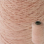 Cono de algodón 100% de la marca Hilaturas LM en el color 021