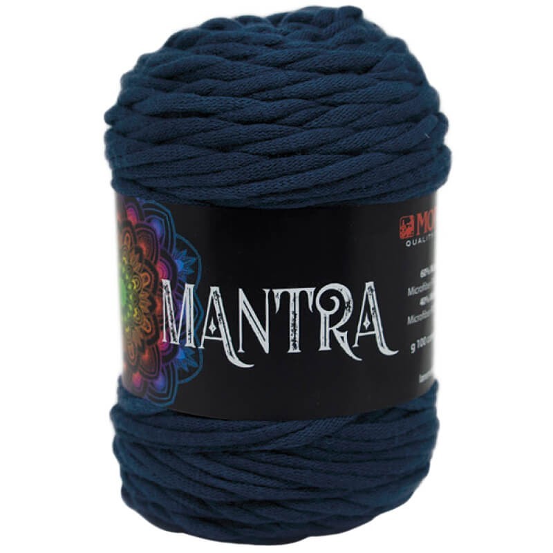 Ovillo de trapillo 60% Poliamidade, 40% la marca Mondial. El modelo es Mantra en el color 580