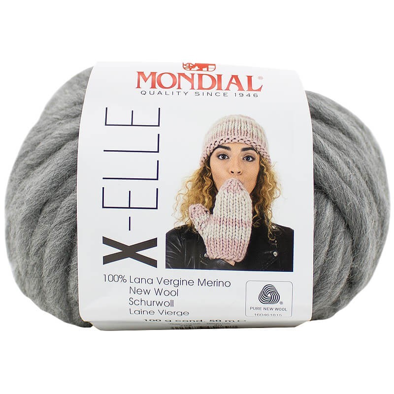 Ovillo 100% de lana merino virgen de la marca Mondial. El modelo es X-ELLE en el color 002
