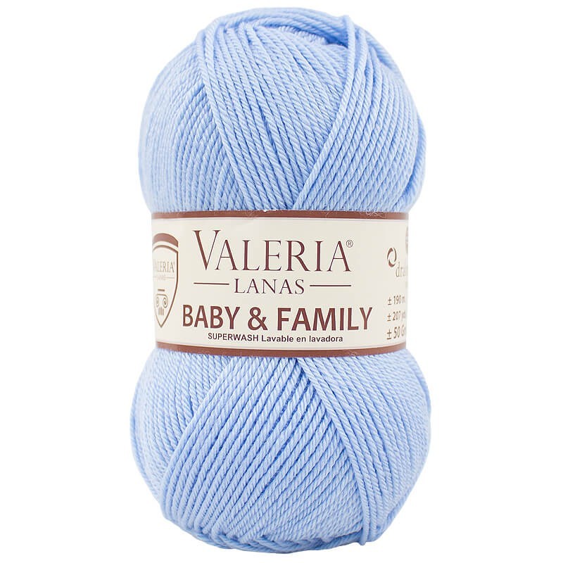 Ovillo de 60% lana  40% acrílico de la marca Valeria di Roma. El modelo es Baby&Family en el color 001