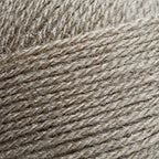Ovillo de100% Acrílico de la marca Valeria di Roma. El modelo es Delfos en el color 007