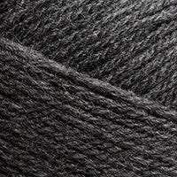 Ovillo de100% Acrílico de la marca Valeria di Roma. El modelo es Delfos en el color 032